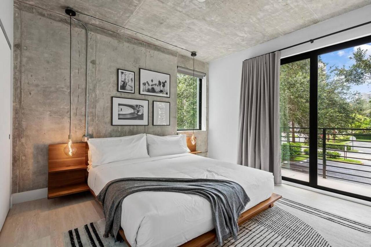 Pretty Rola 204 Upscale Spacious 1B1B Apt W King Bed At Downtown Ft Lauderdale 포트 로더데일 외부 사진
